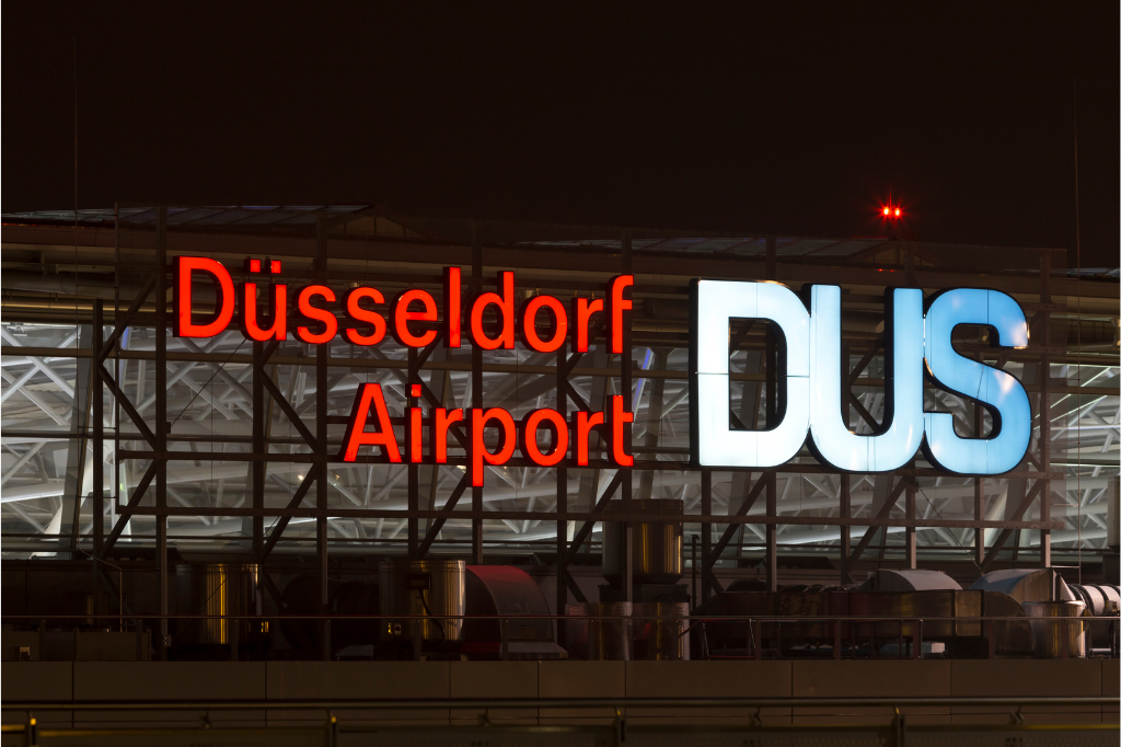 Parkplatz Flughafen Düsseldorf - Sorgenfrei am Flughafen parken mit ICH-PARKE-BILLIGER