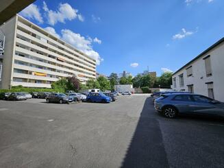 Valet-Parking Fra-Parkplatz-Mangat
