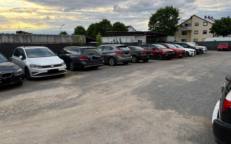 Supreme Parking