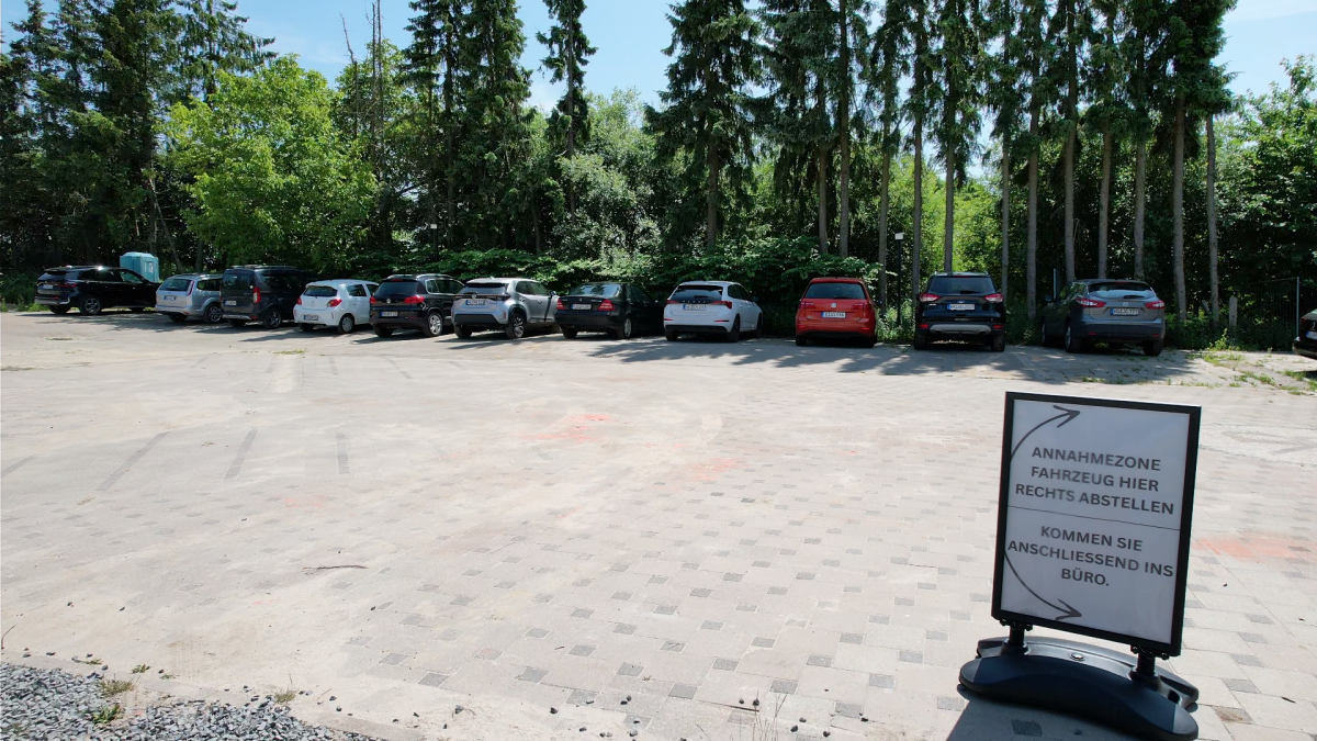 Außenparkplatz MeinFlughafenShuttle