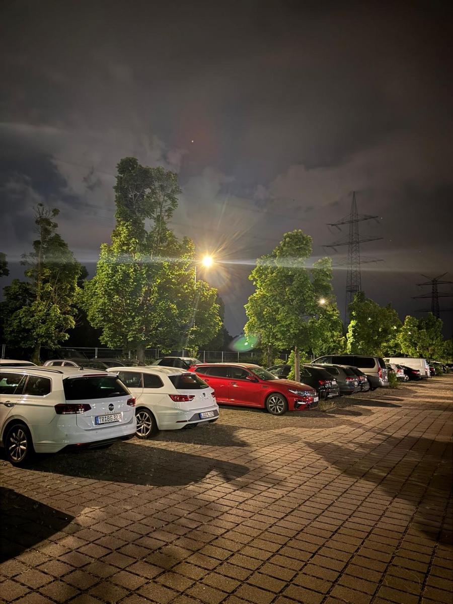 Außenparkplatz Flyparkservice