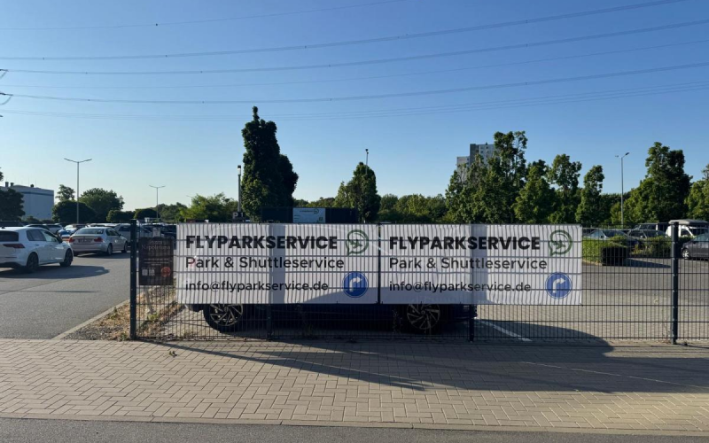 Außenparkplatz Flyparkservice