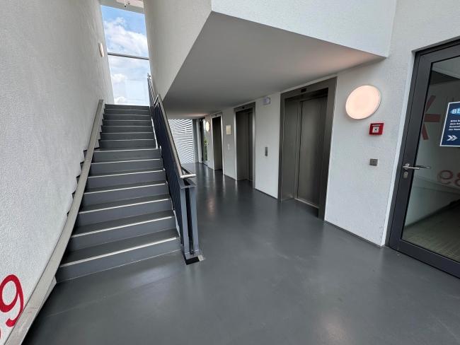 Parkhaus Parkhaus 800m to Airport