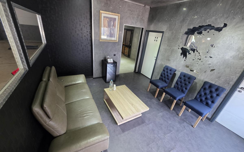 Hallenparkplatz Parkspar Halle Shuttle