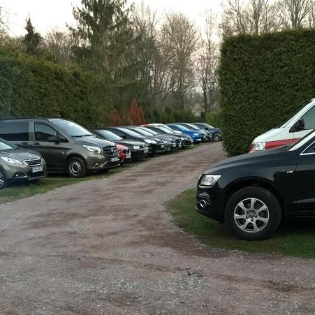 Flughafenparkplatz Backhaus