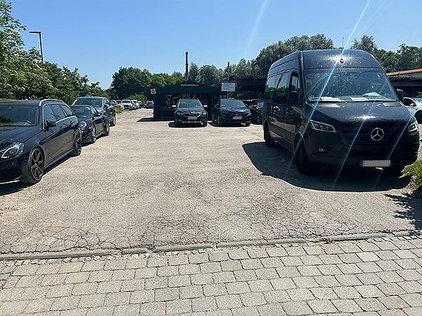 Außenparkplatz Parkadler 