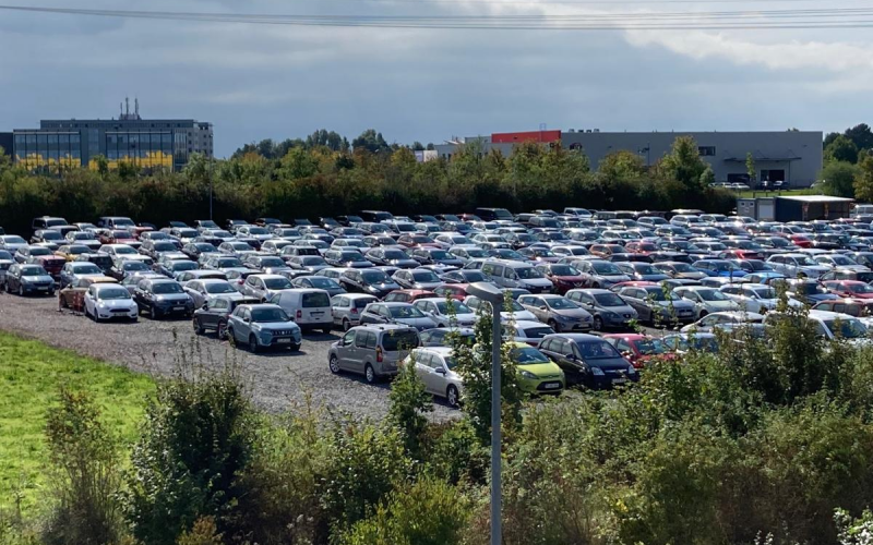 P365-Flughafenparkplatz