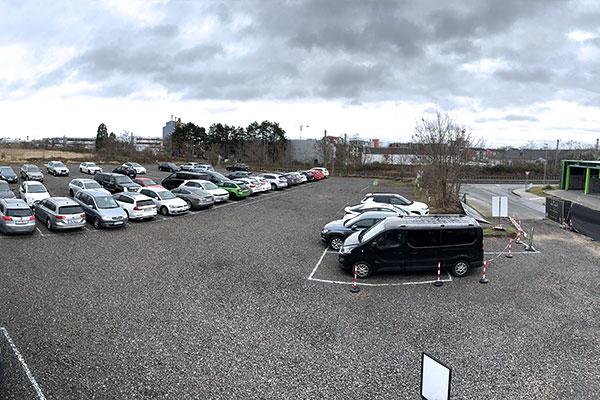 Außenparkplatz Mein-Flughafenparkplatz P1D