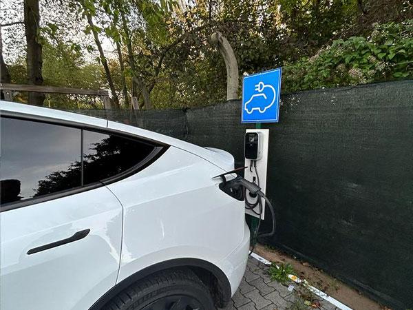 Außenparkplatz FRA-ACCES Shuttle