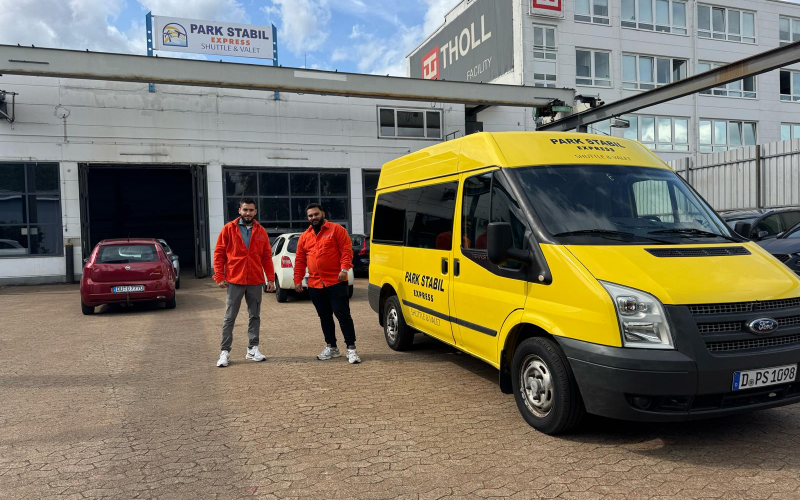 Außenparkplatz Parkstabil Shuttle Freifläche